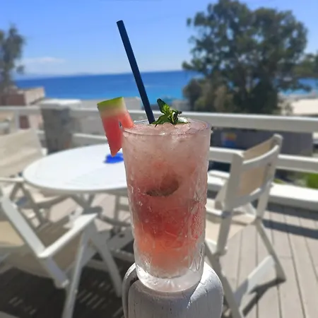 Zephyros Apartahotel 3*