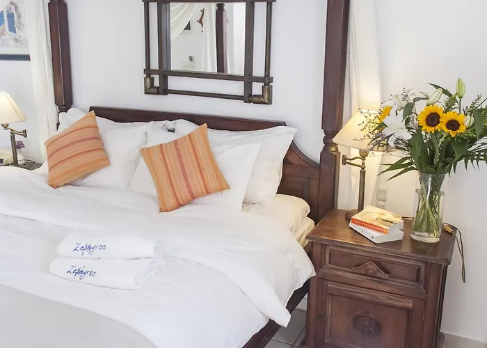 Zephyros Aparthotel Paraga (Mykonos)